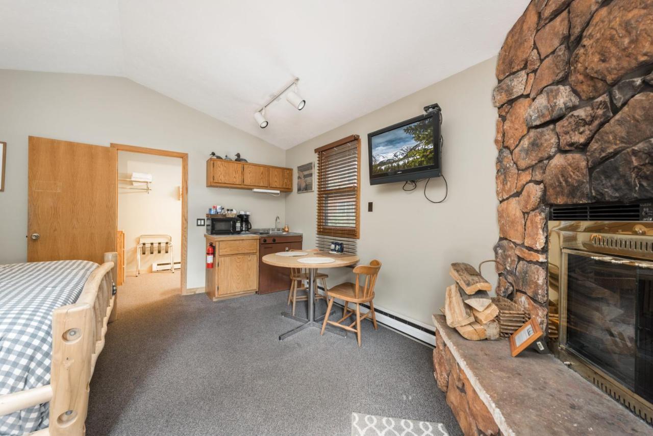4 Seasons Inn On Fall River Естес Парк Екстериор снимка
